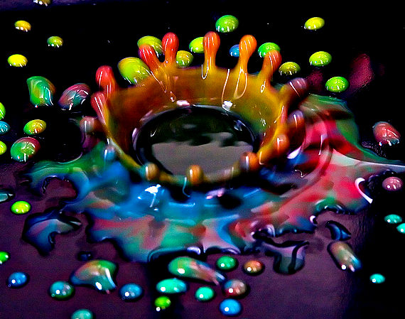 COLOURED WATER DROPS